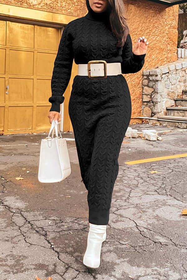 Maxi-robe élégante à col haut
