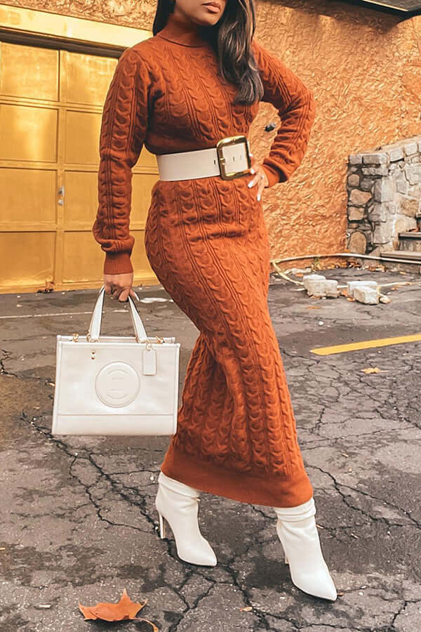Maxi-robe élégante à col haut