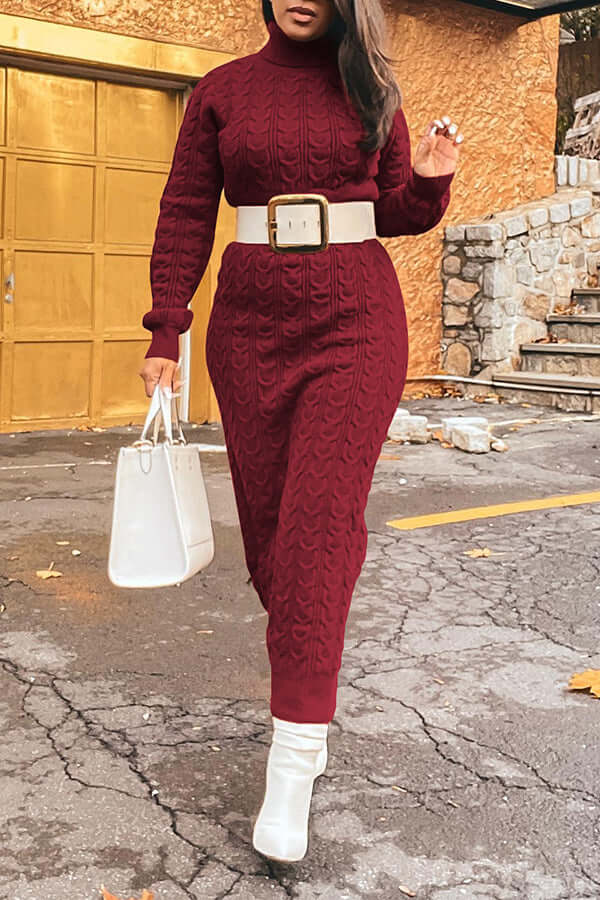 Maxi-robe élégante à col haut